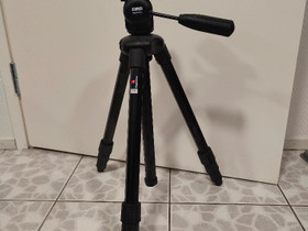 Laadukas kolmijalka tripod, Valokuvaustarvikkeet, Kamerat ja valokuvaus, Helsinki, Tori.fi Laadukas kolmijalka tripod, Valokuvaustarvikkeet, Kamerat ja valokuvaus, Helsinki, Tori.fi