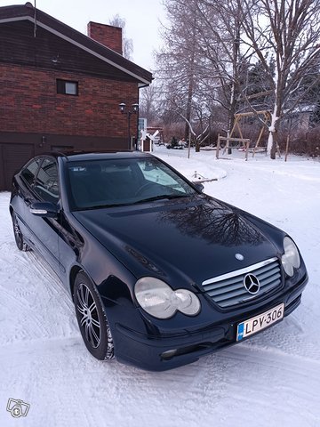 Mercedes-Benz C 200 3