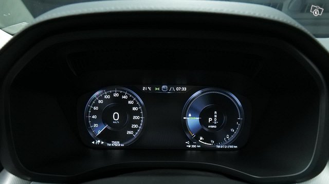 Volvo XC60 5