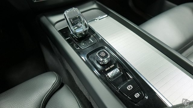 Volvo XC60 7