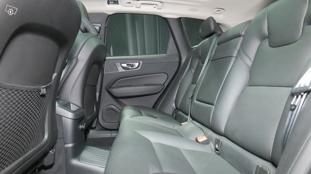 Volvo XC60 12