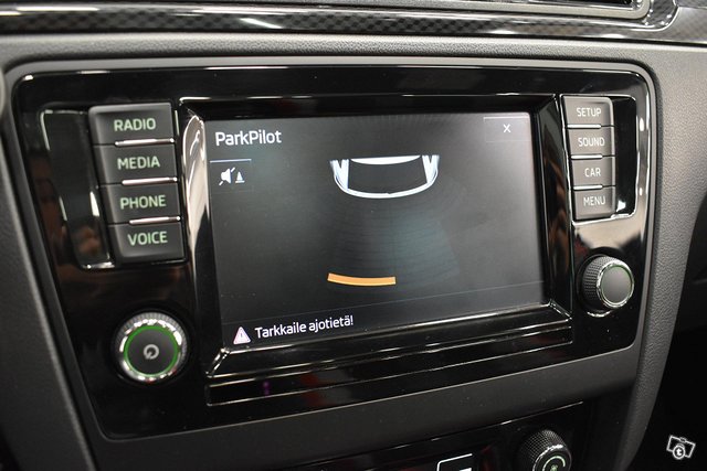 Skoda Rapid 23