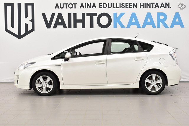 Toyota Prius 3