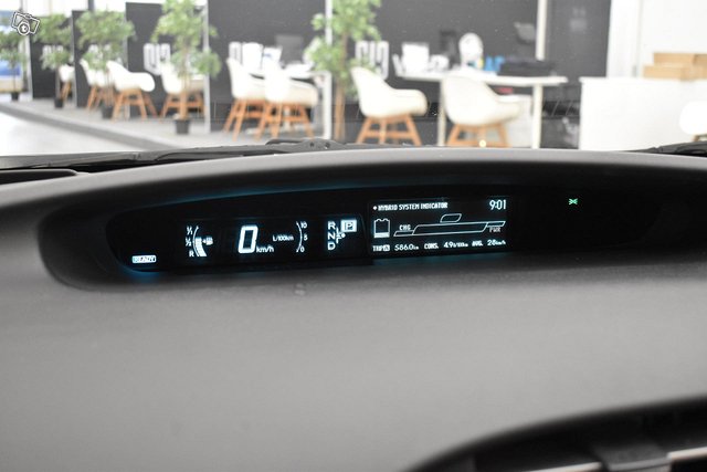 Toyota Prius 16