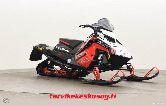 Polaris XCR 8