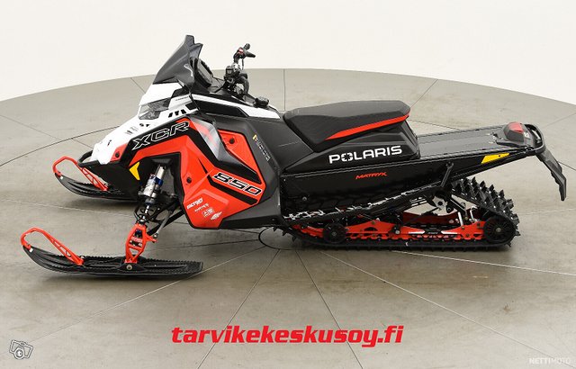 Polaris XCR 9