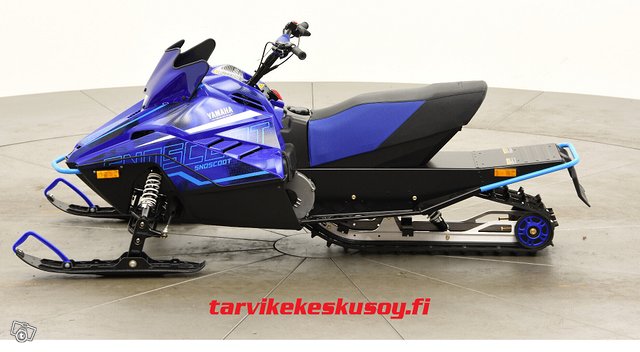Yamaha SRX 7