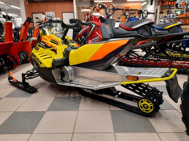 Yamaha SnoScoot 5