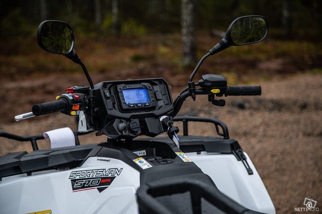 Polaris Sportsman 8