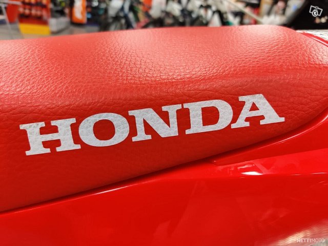 Honda CRF 7