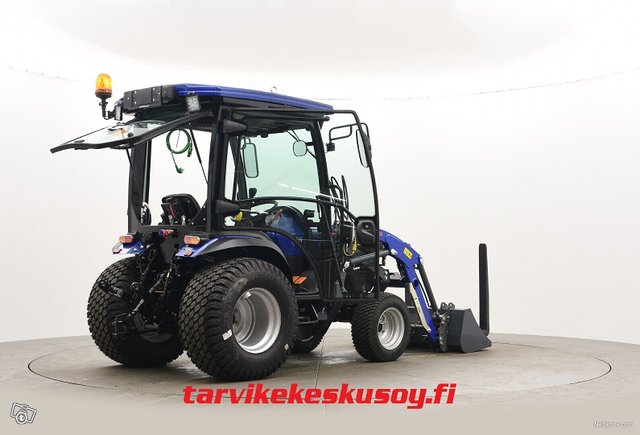 Farmtrac FT26 HST 4wd MAX Kuormaajalla 4
