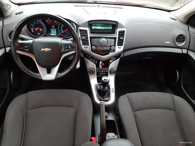 Chevrolet Cruze 15