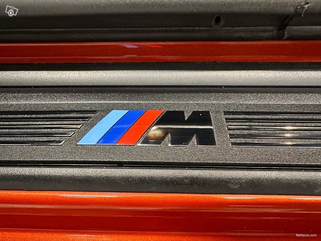 BMW 1M 18