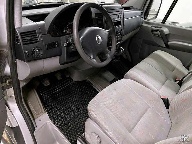 Volkswagen Crafter 10