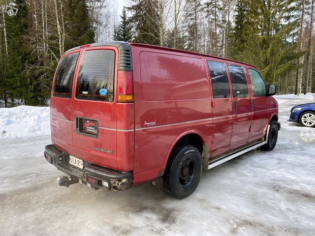 Chevrolet Chevy Van 6