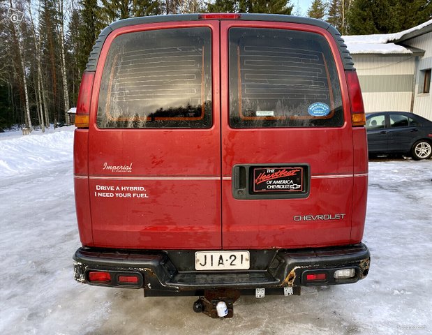 Chevrolet Chevy Van 16