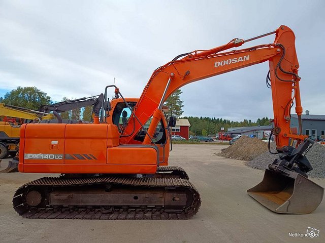 Doosan DX140LC KALLISTAJA PYÖRITTÄJÄ 7