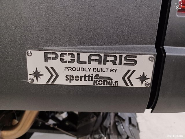 Polaris Ranger 7