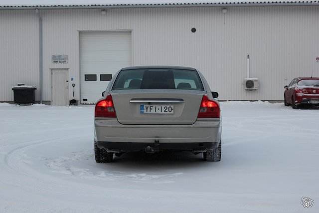 Volvo S80 6