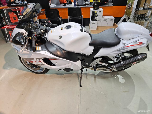 Suzuki GSX 2