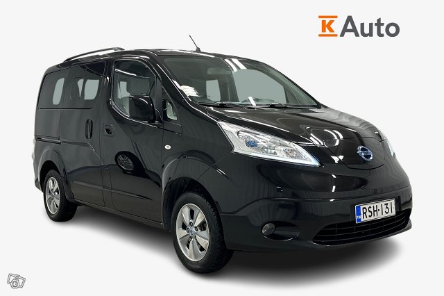 NISSAN E-NV200