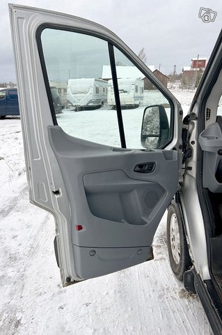 Ford Transit 11