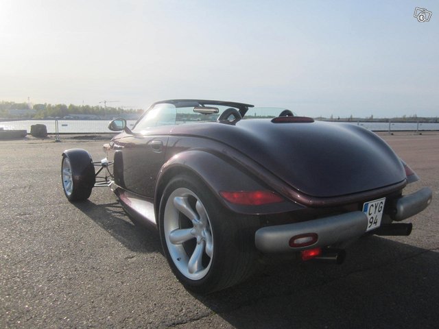 Plymouth Prowler 9