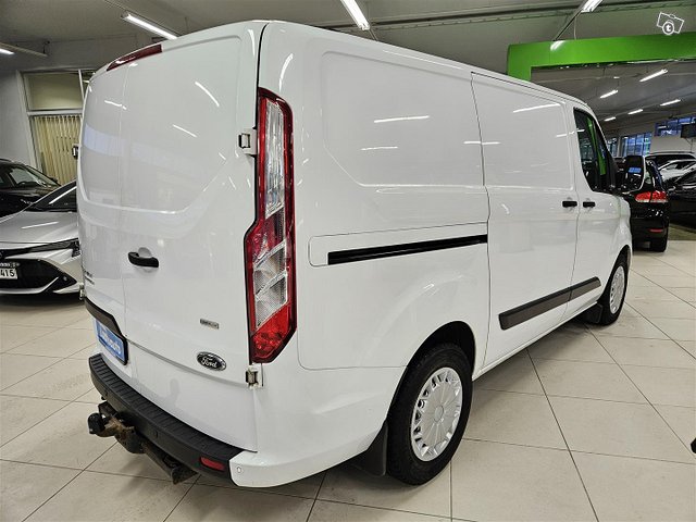 Ford Transit Custom 4