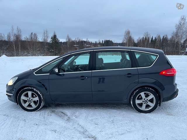 Ford S-Max 2