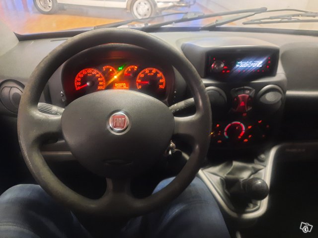 Fiat Doblo 6