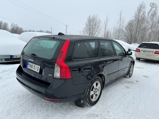 Volvo V50 4