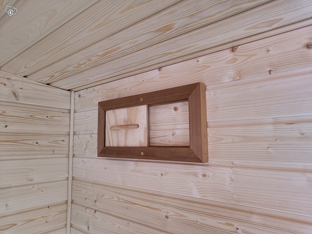 Jole Saunat saunavaunu pukuhuoneella 13