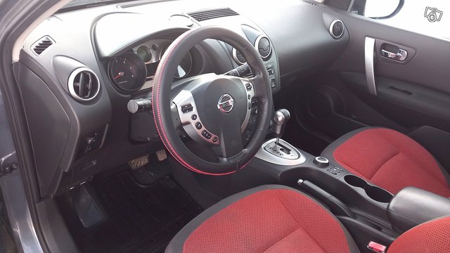 Nissan Qashqai 10