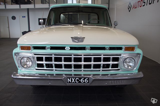 Ford F100 5