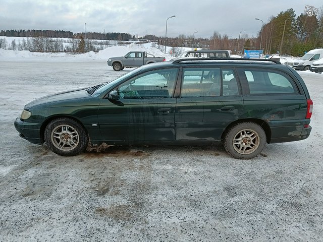 Opel Omega 8