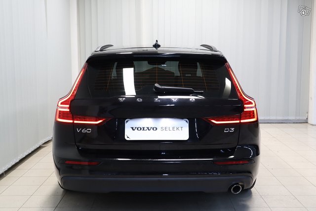 Volvo V60 19