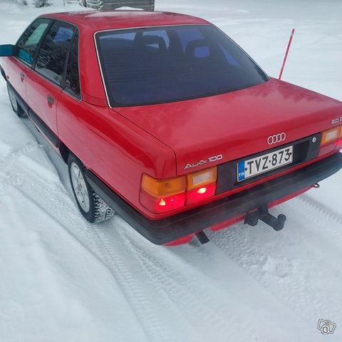 Audi 100 14