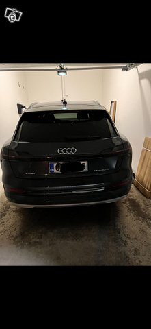 Audi e tron 2020 quattro s line (täyssähkö) 4