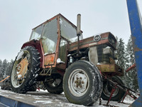 O:MF 165-188 traktoreita