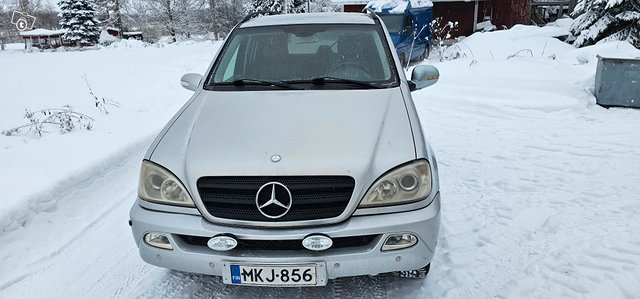 Mercedes-Benz 0, kuva 1