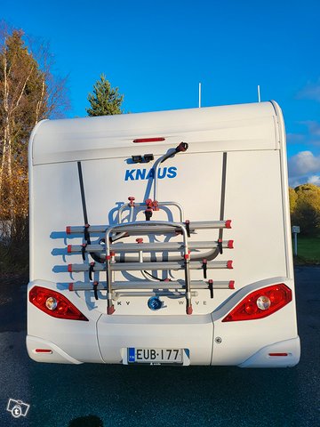 Knaus SKY automaattivaihteinen matkailuauto 3