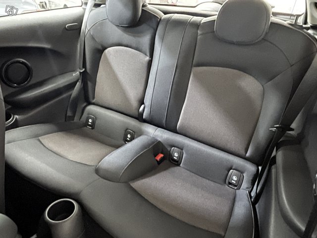 MINI Hatchback 16
