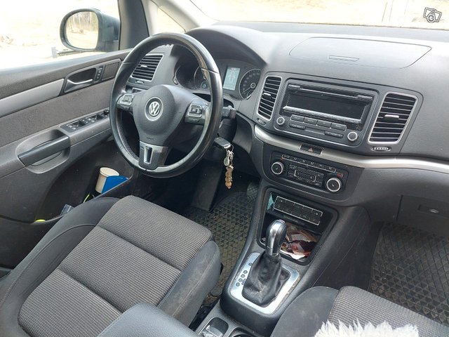 Volkswagen Sharan 5