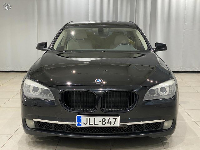 BMW 730 7