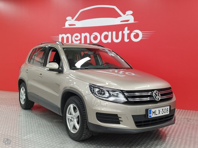 Volkswagen Tiguan 1