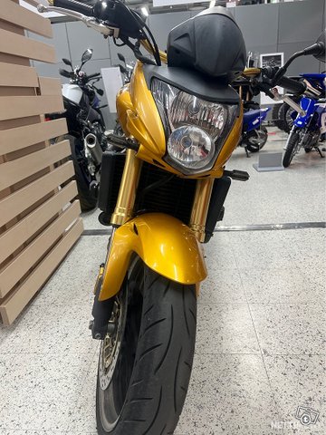 Honda CB 6