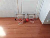 Lasten koripallokorit ja pallot