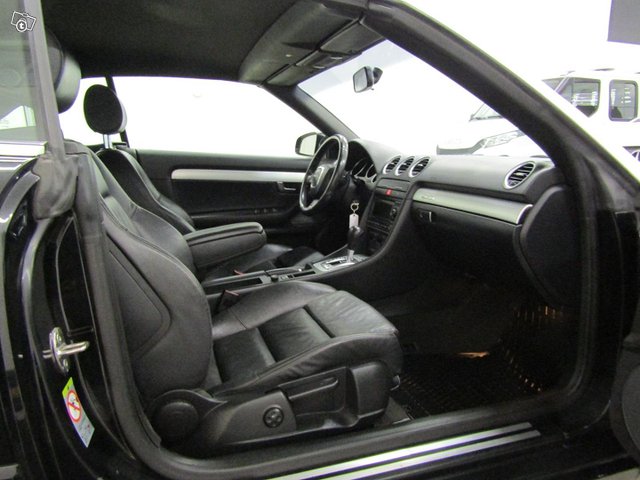 Audi A4 19
