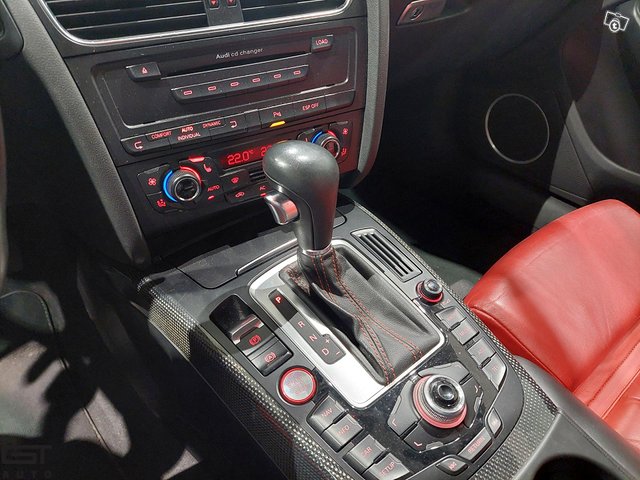 Audi S4 23