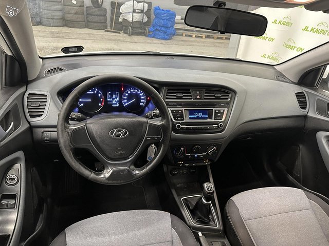 Hyundai I20 10